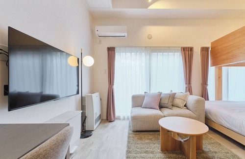 Kotoni Apartment | CAVATINA