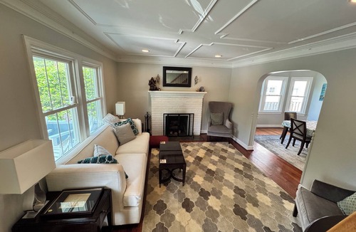 North Bethesda House | Charming 3-bedroom house with AC, WiFi in peaceful Bethesda