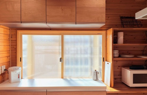 Nishinari House | [Cherry Blossom Season Special] Sol Stay Osaka | 10 minutes from Tennoji Park cherry blossoms | Detached house with on-site garage | KIX