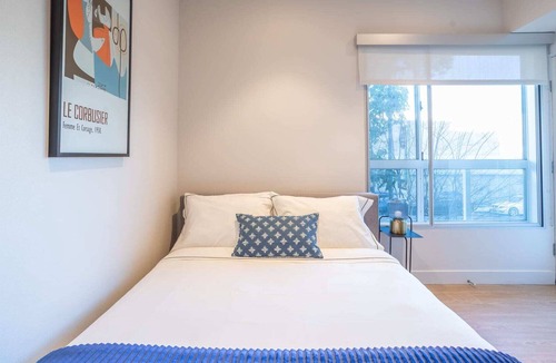 West Los Angeles Apartment | Cozy 2bd in Prime Sawtelle Location w/Washer/dryer inside!