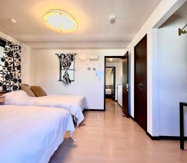 Kita Villa | Dragon Villa Spacious 3 Story Home 10 Min to JR Yamanote Line Easy Access to Shinjuku Shibuya Ueno