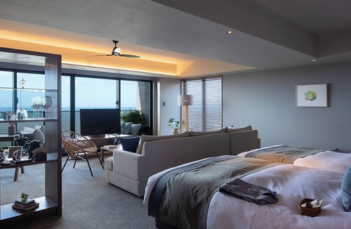 Kadena-cho Hotel | Glamday Style Hotel & Resort Okinawa Yomitan