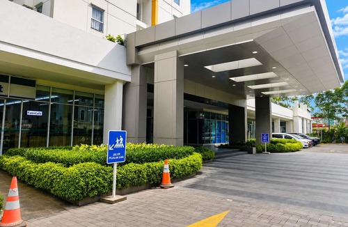 Jakarta Apartment | Bed. Shower. Sleep. Thats all we offer and thats all you need.