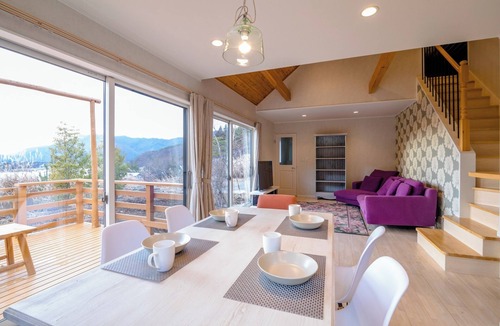 Azagawa House | Includes a barrel sauna an openair bath and a d/Minamitsurugun Yamanashi