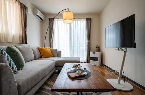 Higashi Apartment | Labradorite