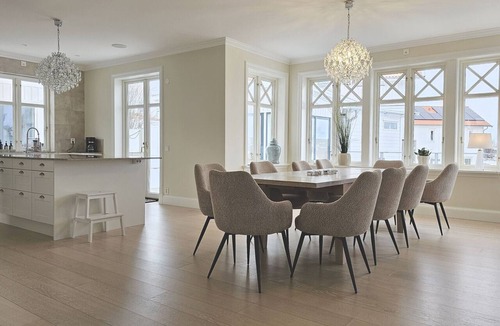 Ronnang House | Large modern house by the sea in Rönnäng | SE09177