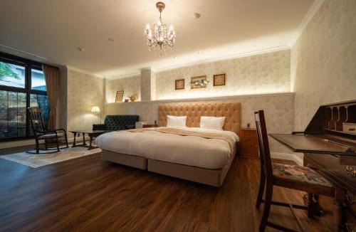 Karuizawa Hotel | LONGINGHOUSE Kyukaruizawa Suwanomori