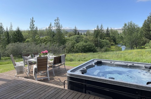 Hveragerdi House | Luxury riverfront villa, w/hot tub and close to the Golden Circle