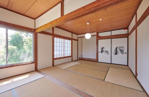Kobuchisawacho Hotel | Makiba