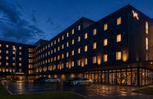 Hirafu Hotel | Mercure Niseko Resort Formerly known as Midtown Niseko
