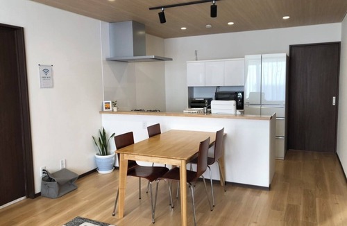 Minami House | Minami Ward, Sapporo—10 or more people/Free shuttle service available/Perfect for groups and families with children! Free parking for 4 cars/We can arrange rental cars!
