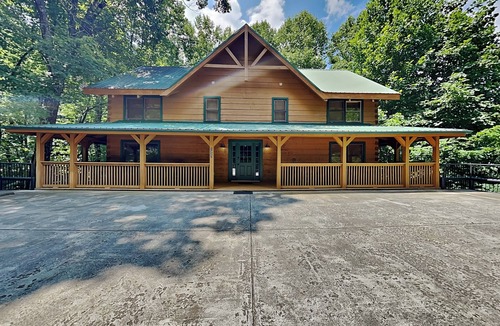 Chalet Village Cabin | Newly Updated Large Cabin with Game Room, Hot Tub + More!