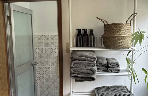 Hirakata House | Osaka/Kyoto 20 min 5 min Hirakata 47 m² 5 pax