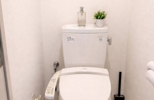 Naniwa Apartment | Osaka Travel* Near Station/Namba/Tsutenkaku/Nihonbashi/Kuromon Market/Walking distance - Long term stay OK