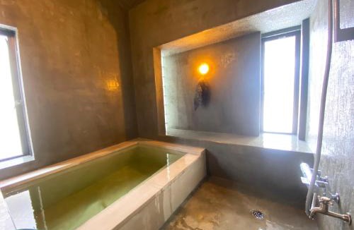 Shiraoi House | ROHAUS Entire Home with private Hot Spring