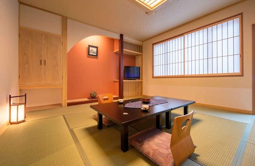 Yuzawa Hotel | Ryokan Oyasukyo Onsen Ryokan Tarobe