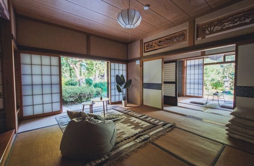 Sado Ski Chalet | Sado/AAHotel Japanese garden, artwork,Four Seasons
