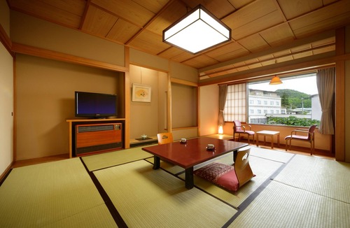 Kaminoyama House | Senkeien Tsukioka Hotel