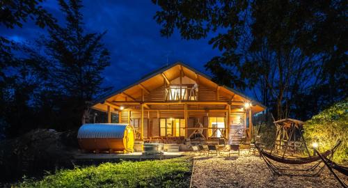 Nikko Villa | SHELTER 日光 最大10名ok プライベートサウナ 星空で焚火BBQ贅沢ステイ日光東照宮 車20分 1組貸切3LDK