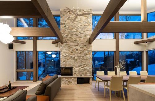 Echo Land House | Silver Maple Chalet - private Japanese bath, inside Echoland - Hakuba White Fox Co