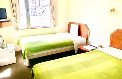 Taketomi-jima Taketomi-cho Hotel | Smoking TwinHotel Happy Holiday Ishigakijima/Ishigaki Okinawa