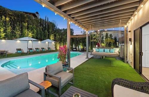 Westwood Villa | Spacious villa with 8 bedrooms and WiFi, fitness room in wonderful Los Angeles