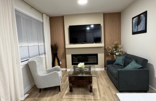 Fort Saskatchewan House | Starling Cozy Bedroom