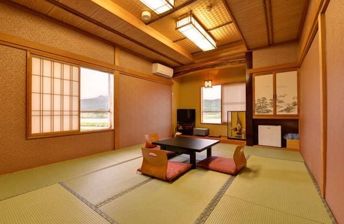 Takase Onsen Hotel | Takase Onsen Hanamichiru Yado New Manriki