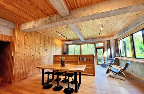 Akiruno House | TATEYA VACATION 60/ Cozy quiet Condo by the creek