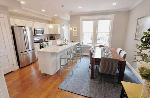 Petworth House | Terrific Family Townhouse + Parking x 2 cars