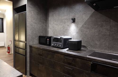 Shiroishi House | The Villa Hotels -SAPPORO-
