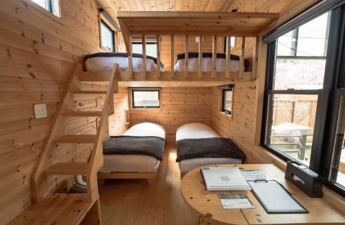 Kawazu Villa | Tiny Base The River