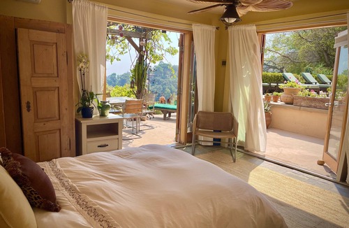Hollywood Hills West House | Top of the World Magical Paradise in Laurel Canyon, Hollywood Hills