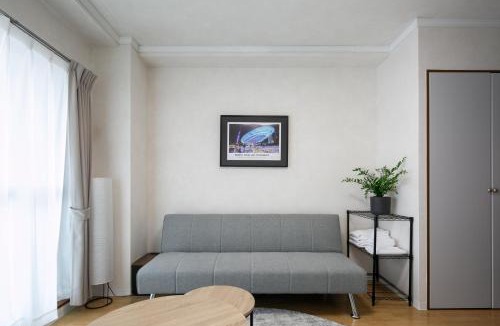 Naka Ward Apartment | trive osu akamon 402 名古屋大須商店街の中にあるミニマム宿泊施設