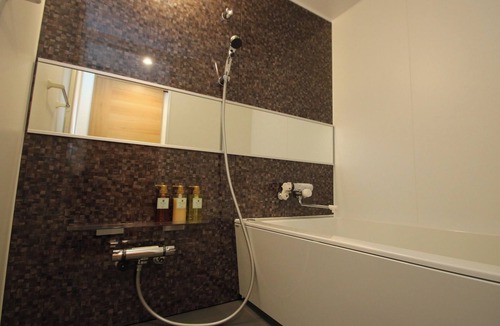 Suwa Hotel | Twin Room Nonsmoking with Private BathToilet 1 Parking Space 2 min from Suwa IC/Suwa Nagano