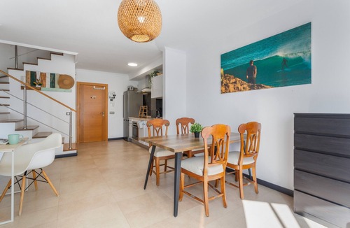 Los Lagos House | Vacation Home 'Oceanfront Apartment with Pool' with Mountain View, Private Terrace and Wi-Fi
