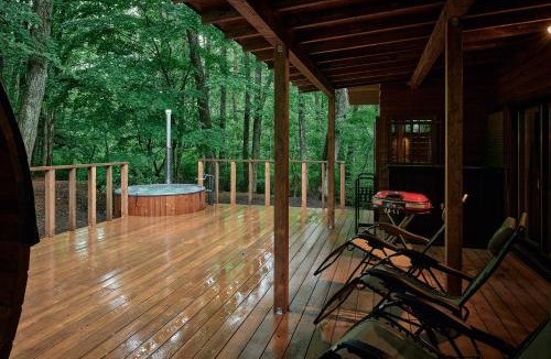 Tsumagoi Villa | Villa Noël Kitakaruizawa Forest, Sauna & Open Air Wood Jacuzzi