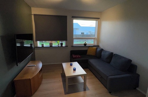 Hafnarfjordur Apartment | Wonderful 2-bedroom apartment in Hafnarfjörður on a hill with great views