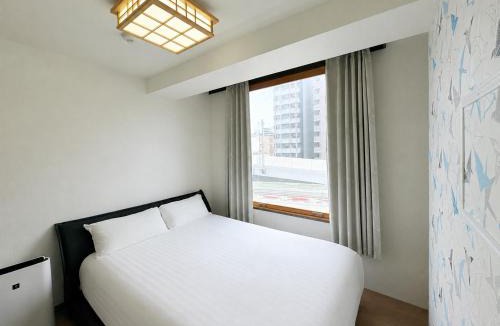 Namba Apartment | Yoshi no Kyo 607 - 2-Min Walk to Kuromon Market - Family Suite with 2 Bedrooms - 2 Toilets & 1 Bathroom - Heated Living Room Floor - Near Dotonbori