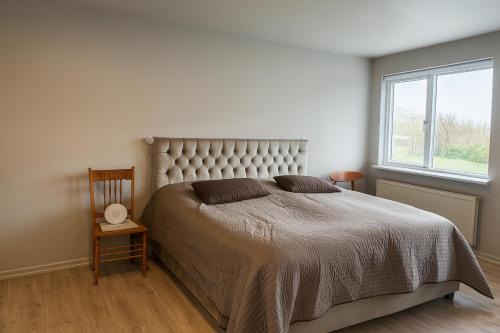 2 bed-Sleeps 5-Balcony-Parking-City Centre in Reykjavík