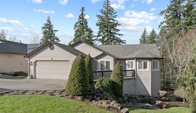 2BR Vancouver WA | Near Portland & Trails Unit A in Vancouver