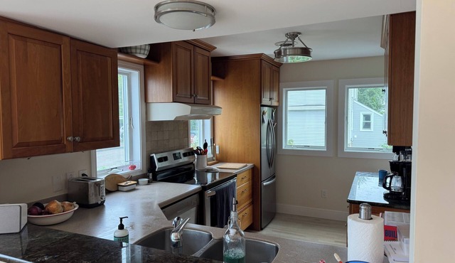 4BR Oceanview Academic Rental in Stonington CT 09/01 thru 05/31 in Stonington