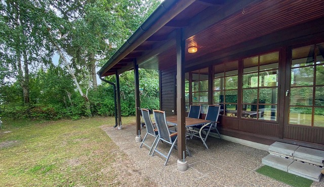 Amazing home in Löderup with kitchen in Löderup
