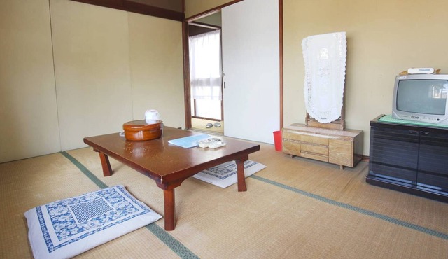Antique room with Onsen in Atami