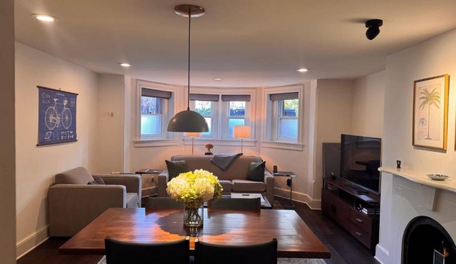 Brownstone Logan Studio - 1 mile to White House in Washington