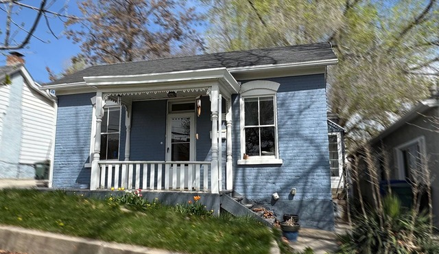 Charming 2-bedroom house, with large greatroom, quiet Avenues neighborhood in Salt Lake City