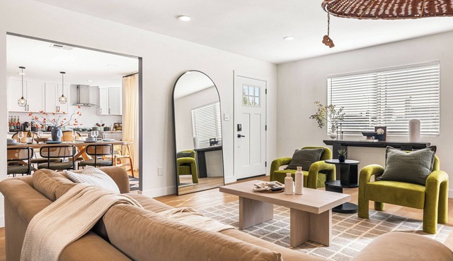 Charming Modern LA Gem Fully Furnished-Perfect for Long Stay in Los Angeles