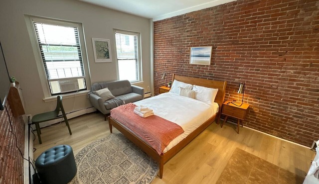 Charming Studio Apt! | Back Bay in Boston