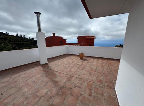 Chirche Penthouse Big Terrace Sea View in Chirche