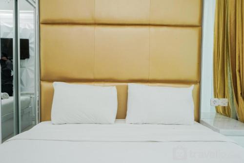 Comfort and Modern Studio at Tree Park Cikokol Apartment By Travelio in Tangerang
